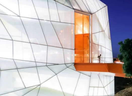 ETFE 膜结构：未来建筑的可持续之选